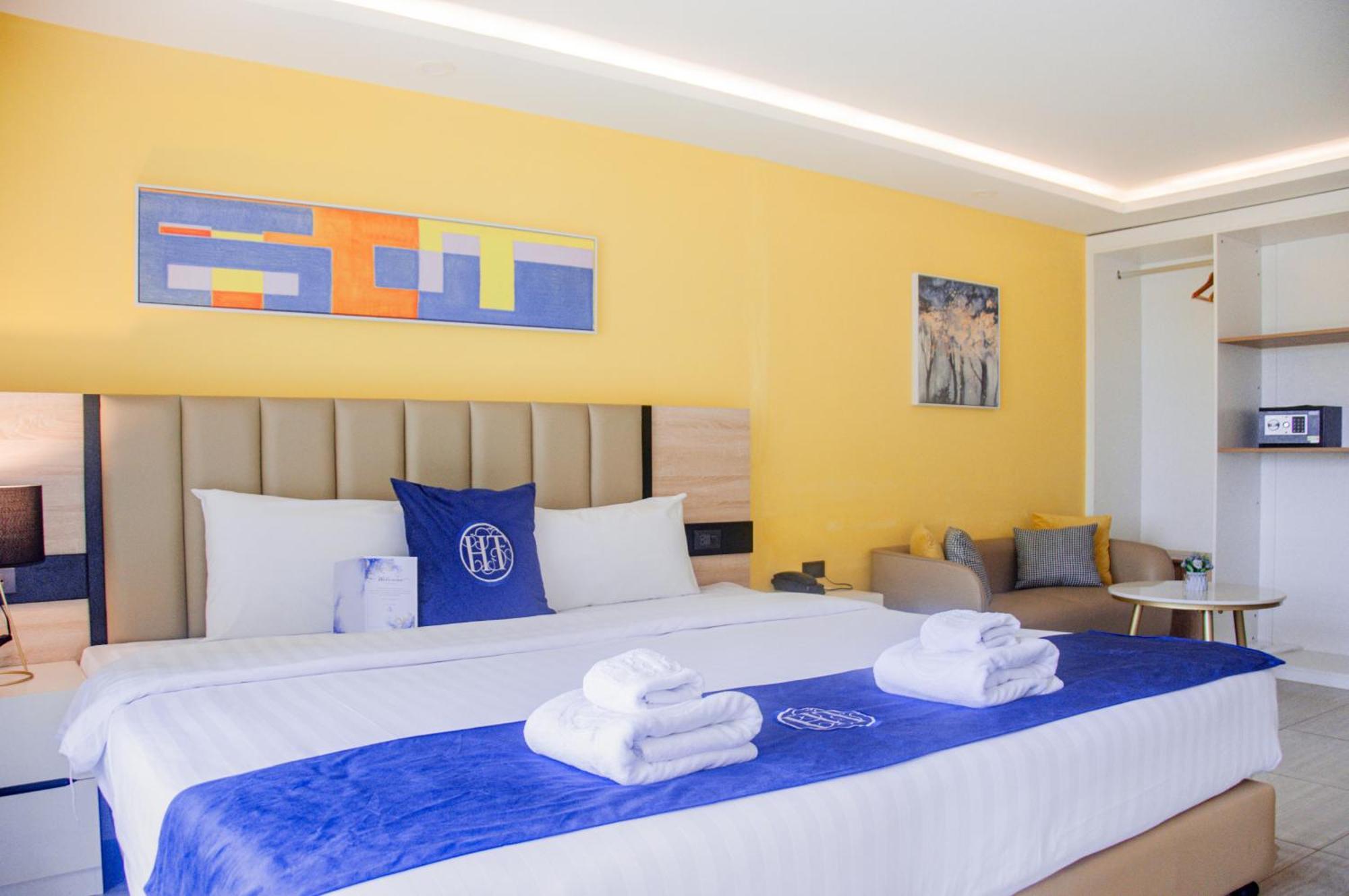 Ht9 Hotel Jomtien Beach Eksteriør billede