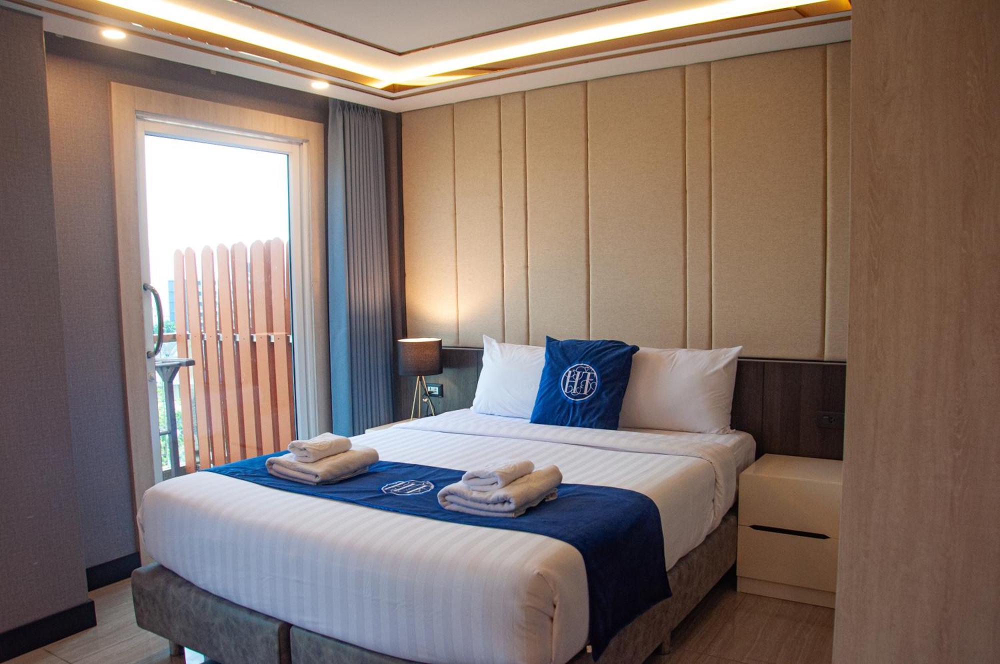 Ht9 Hotel Jomtien Beach Eksteriør billede