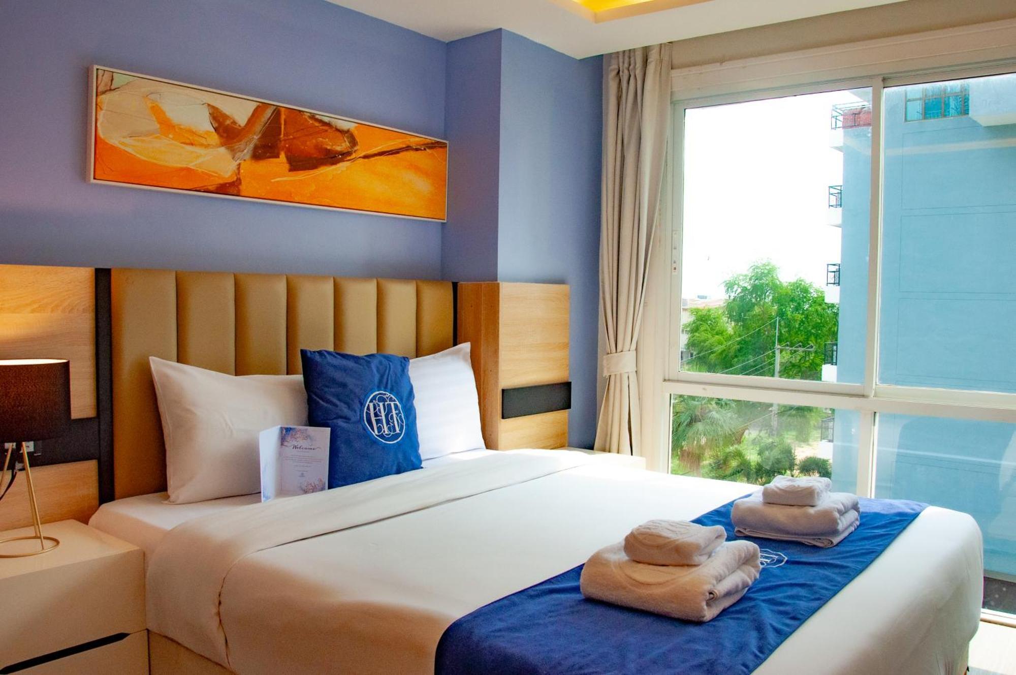 Ht9 Hotel Jomtien Beach Eksteriør billede