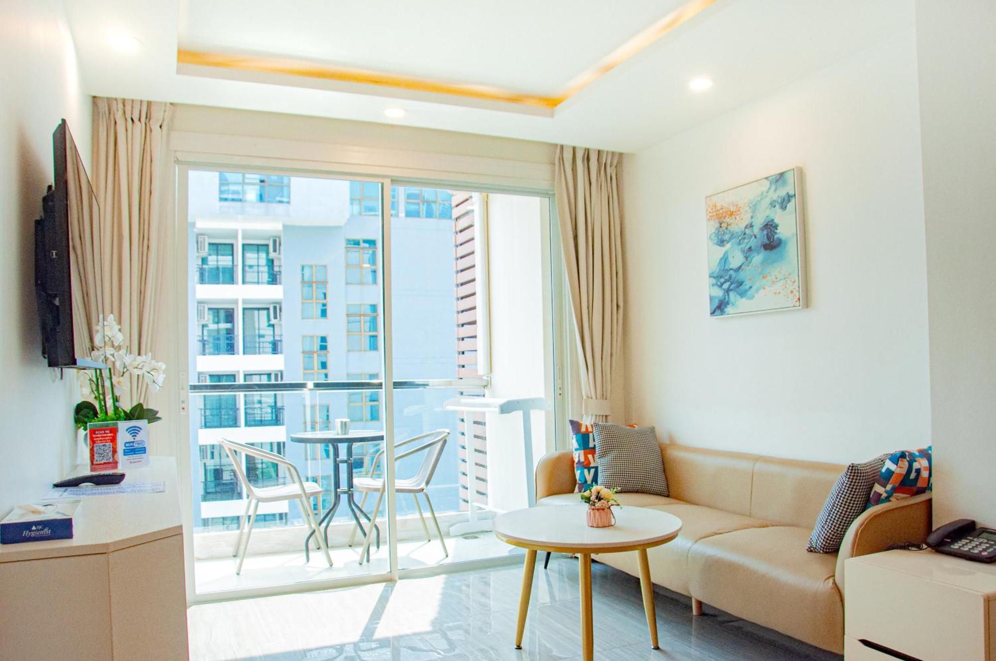 Ht9 Hotel Jomtien Beach Eksteriør billede